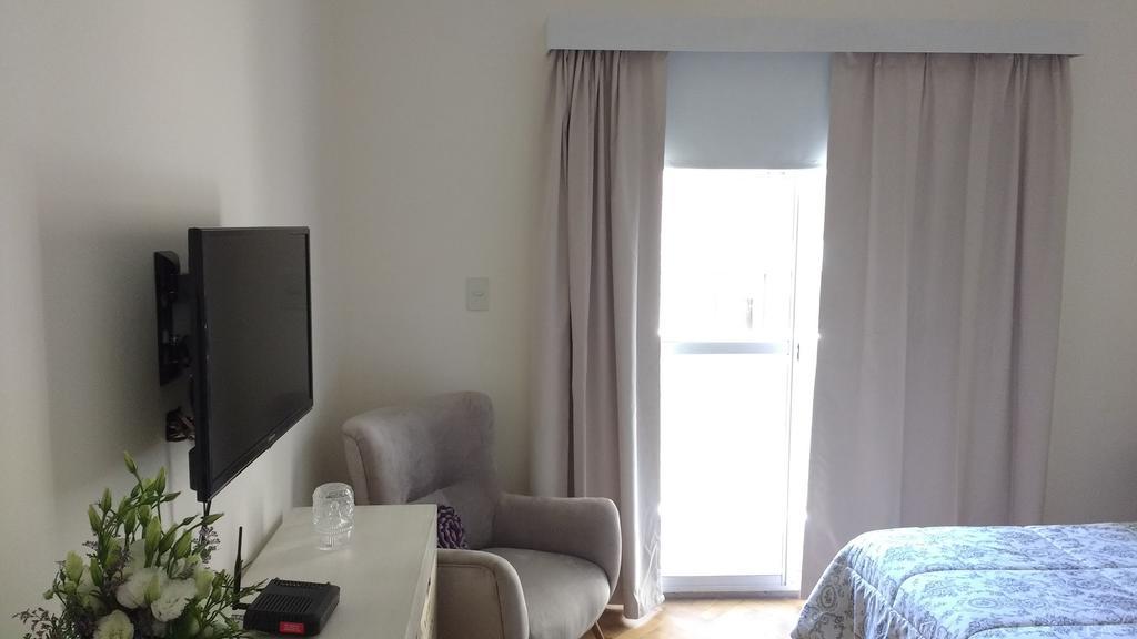Apartamento Las Heras Buenos Aires Exterior photo